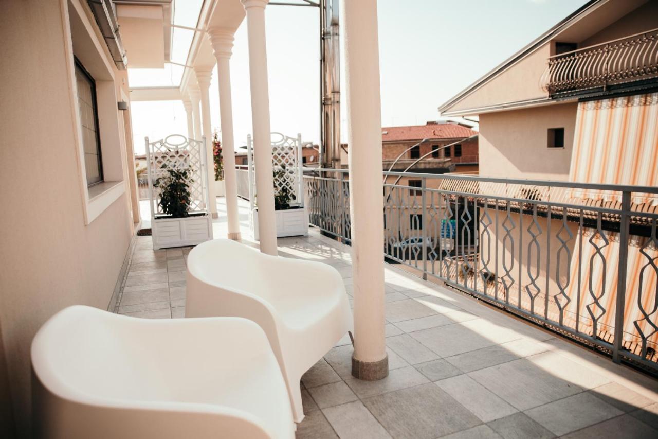 Le Antiche Colonne Bed & Breakfast Cinquefrondi Dış mekan fotoğraf